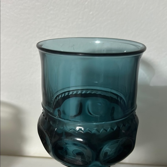 Elegant Blue Glass Goblet - Picture 4 of 4